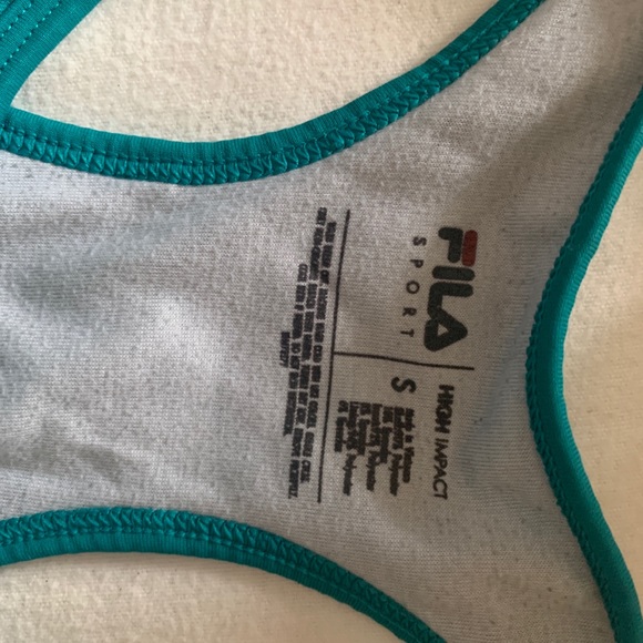 File High Impact Sports Bra - Picture 2 of 3